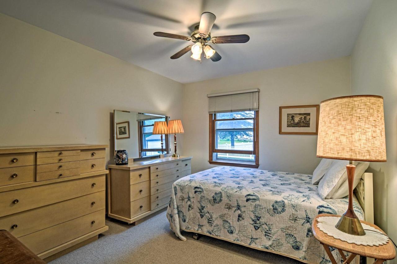 Lake Huron House With Grill And Beach Access! East Tawas 外观 照片